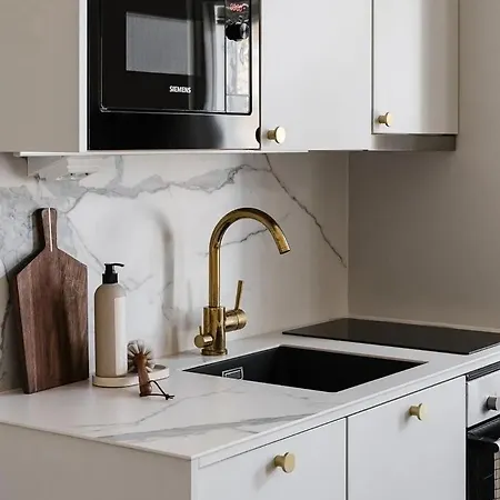 Appartamento Upea Puutalohuoneisto, Omalla Parkkipaikalla