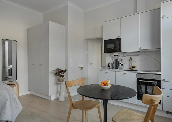 Upea Puutalohuoneisto, Omalla Parkkipaikalla 公寓